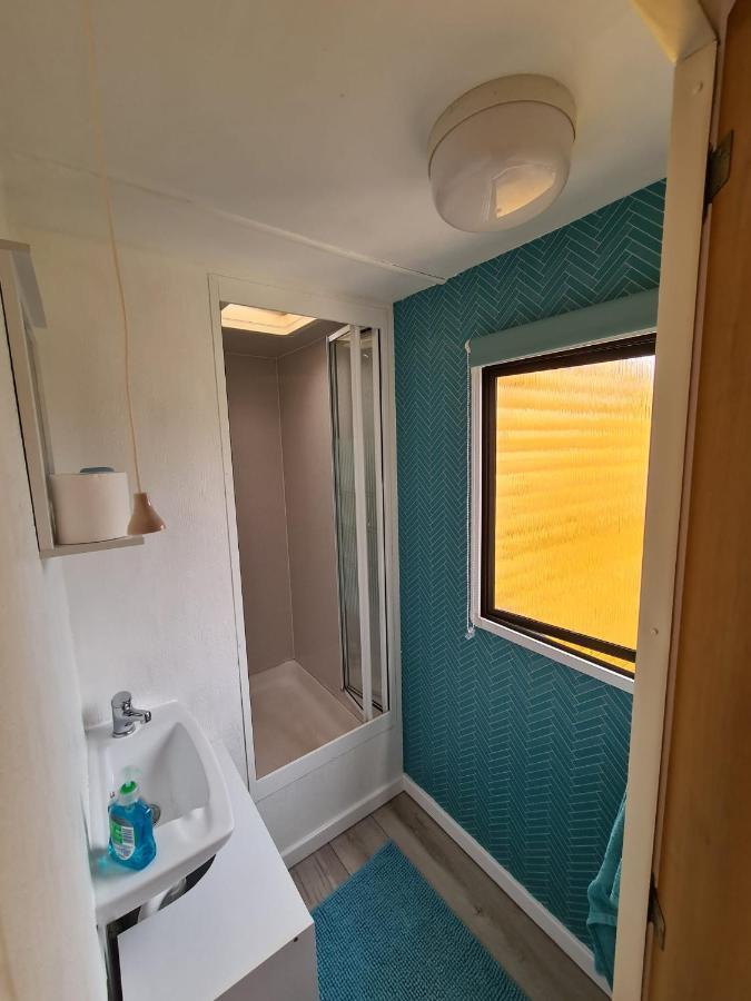 Unique Caravan With Outdoor Space Ballantrae Exteriör bild